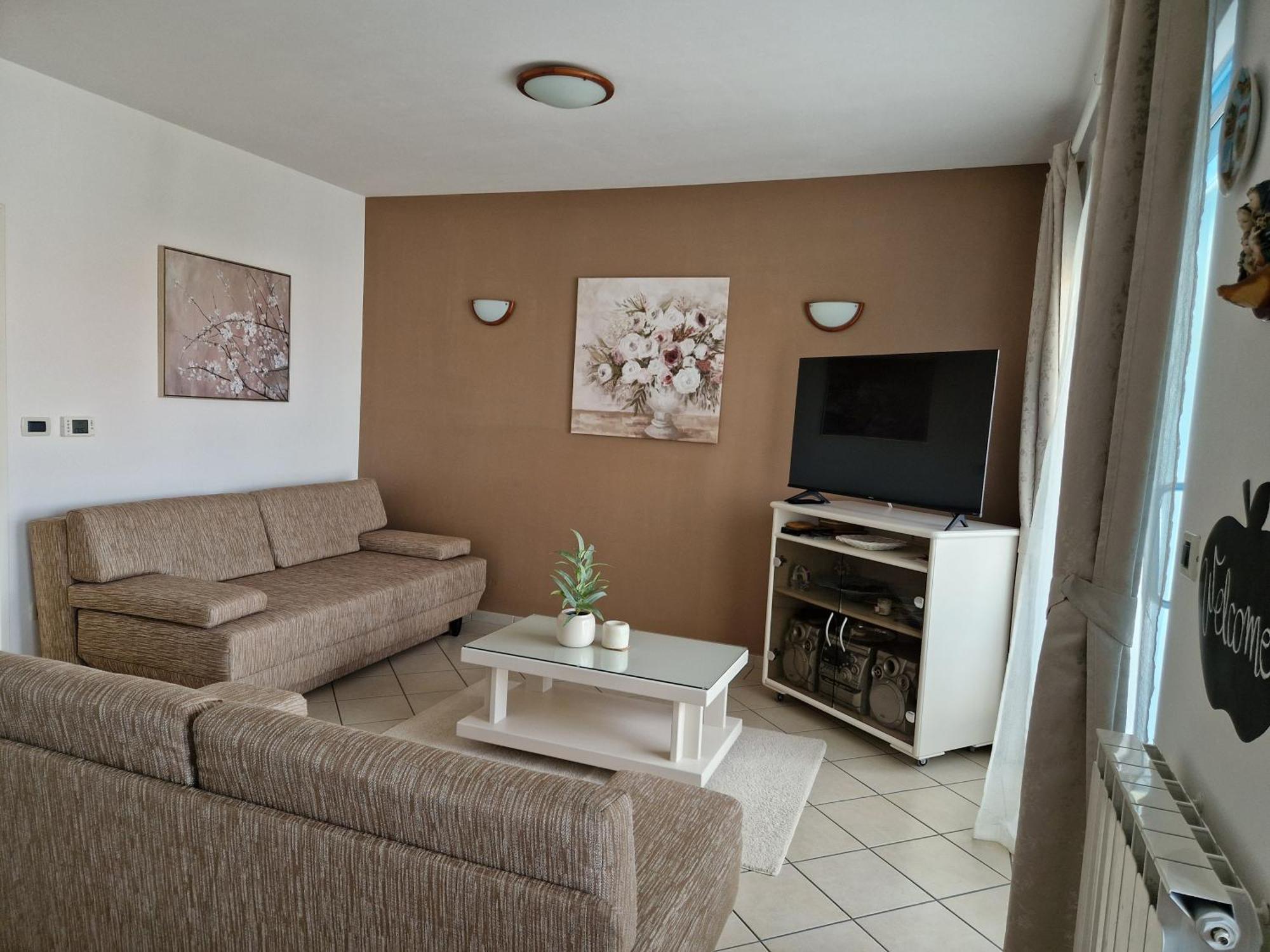 Apartment Karla ポレッチ エクステリア 写真
